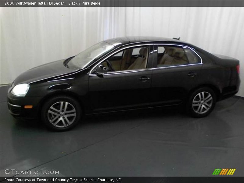Black / Pure Beige 2006 Volkswagen Jetta TDI Sedan
