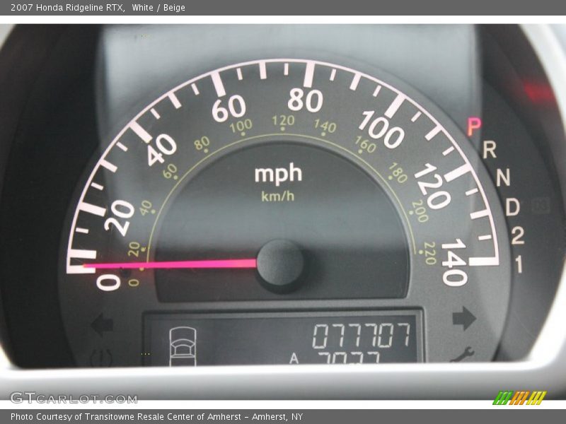 White / Beige 2007 Honda Ridgeline RTX