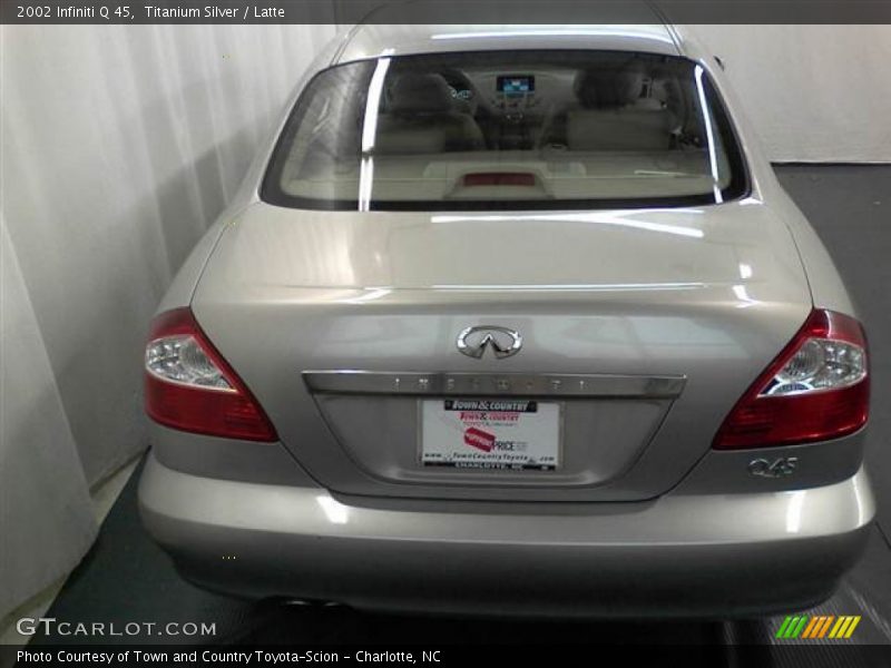Titanium Silver / Latte 2002 Infiniti Q 45