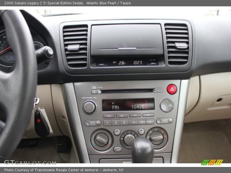 Atlantic Blue Pearl / Taupe 2006 Subaru Legacy 2.5i Special Edition Sedan