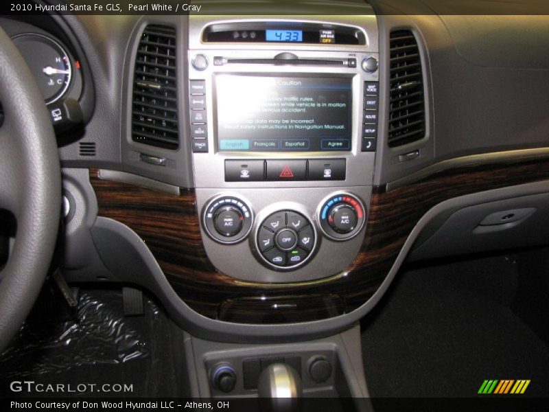 Pearl White / Gray 2010 Hyundai Santa Fe GLS