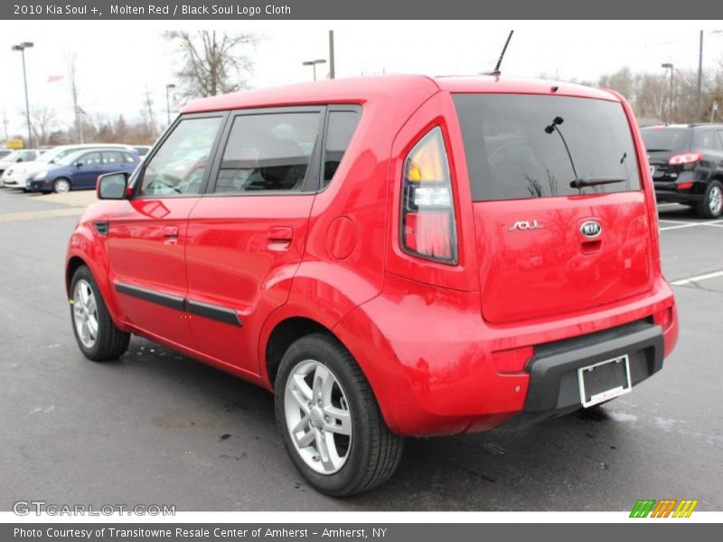 Molten Red / Black Soul Logo Cloth 2010 Kia Soul +