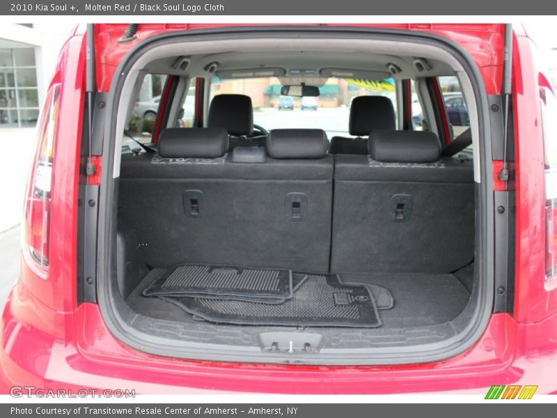 Molten Red / Black Soul Logo Cloth 2010 Kia Soul +