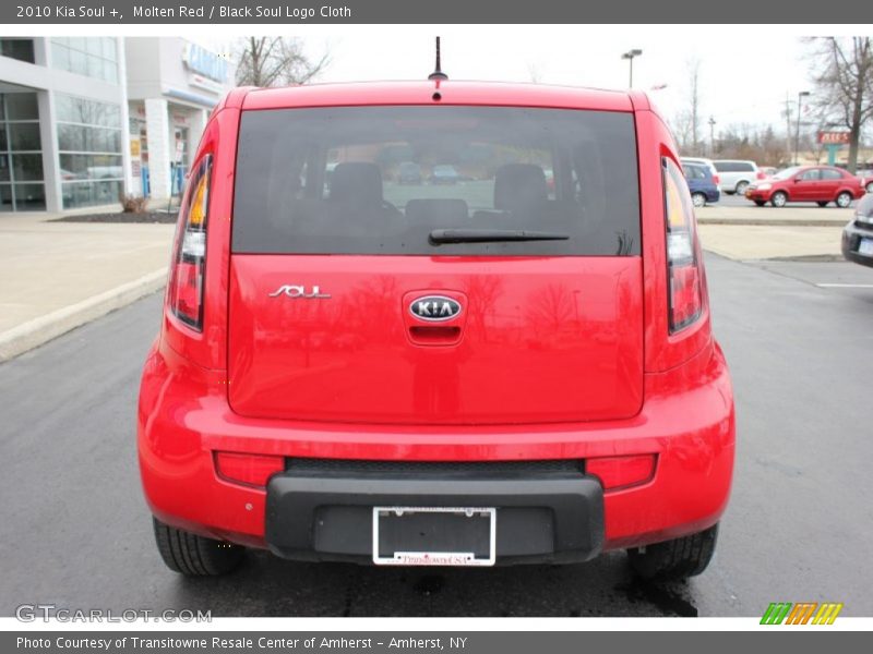 Molten Red / Black Soul Logo Cloth 2010 Kia Soul +