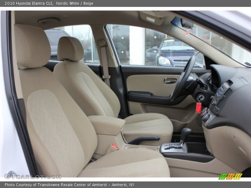 Nordic White / Beige 2010 Hyundai Elantra GLS