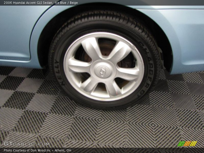 Ice Blue / Beige 2006 Hyundai Accent GLS Sedan