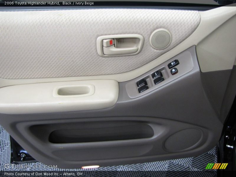 Black / Ivory Beige 2006 Toyota Highlander Hybrid