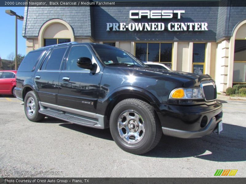 Black Clearcoat / Medium Parchment 2000 Lincoln Navigator
