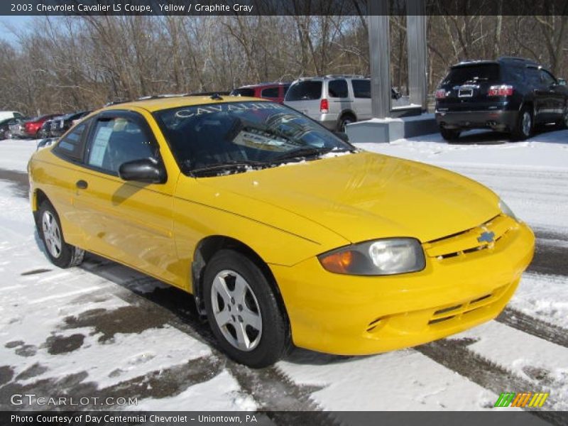 Front 3/4 View of 2003 Cavalier LS Coupe