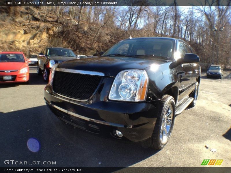 Onyx Black / Cocoa/Light Cashmere 2008 GMC Yukon Denali AWD