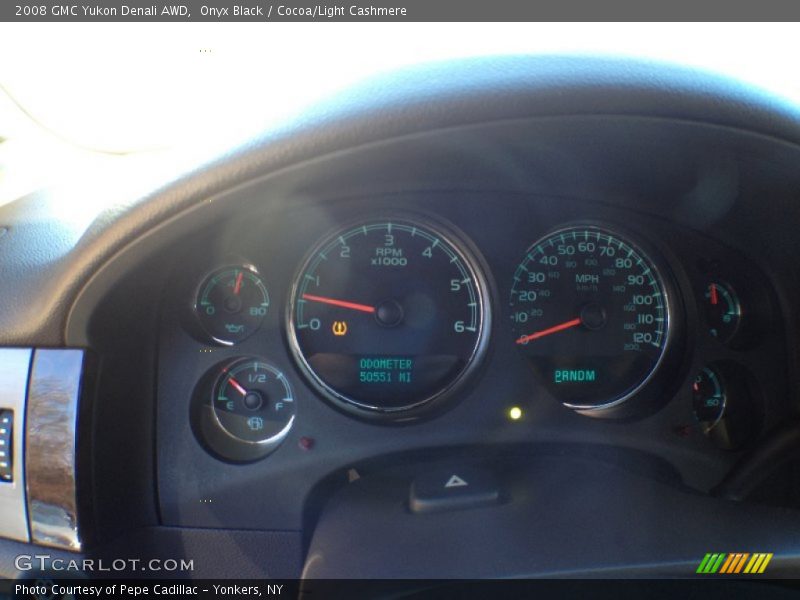 Onyx Black / Cocoa/Light Cashmere 2008 GMC Yukon Denali AWD