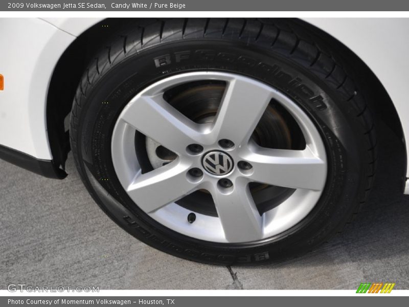 Candy White / Pure Beige 2009 Volkswagen Jetta SE Sedan