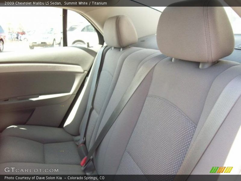 Summit White / Titanium 2009 Chevrolet Malibu LS Sedan