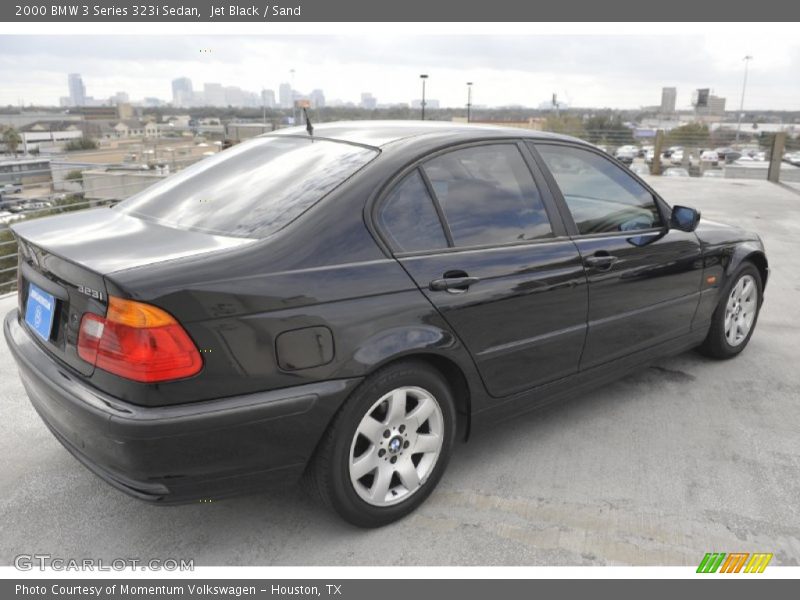 Jet Black / Sand 2000 BMW 3 Series 323i Sedan