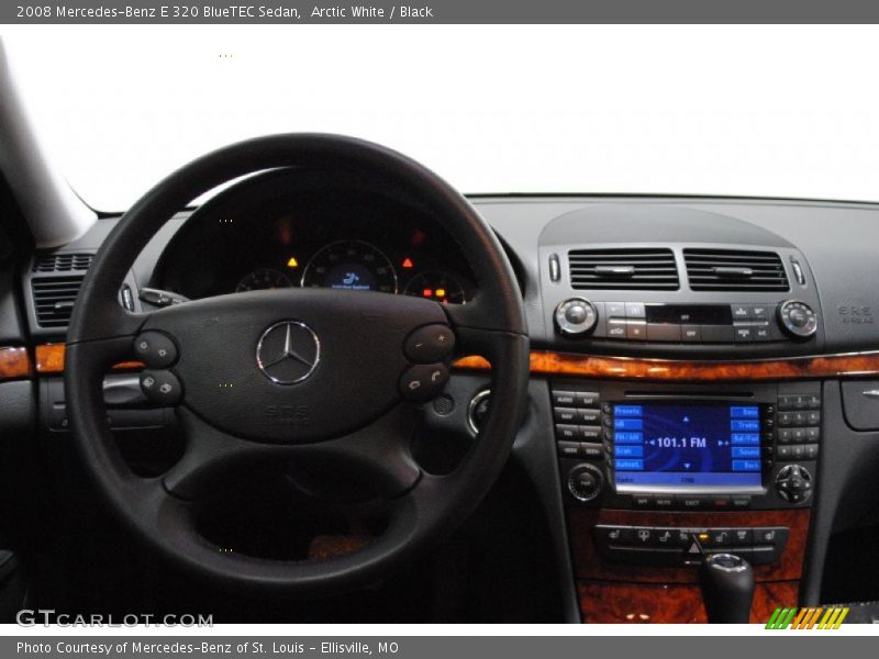 Arctic White / Black 2008 Mercedes-Benz E 320 BlueTEC Sedan