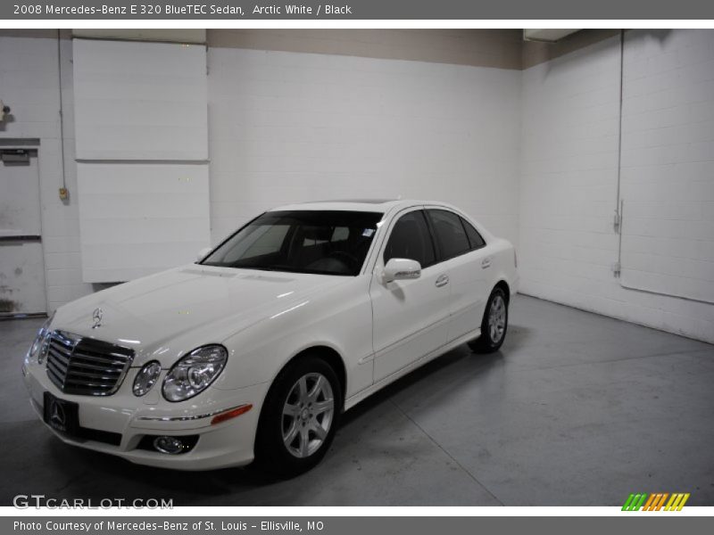 Arctic White / Black 2008 Mercedes-Benz E 320 BlueTEC Sedan