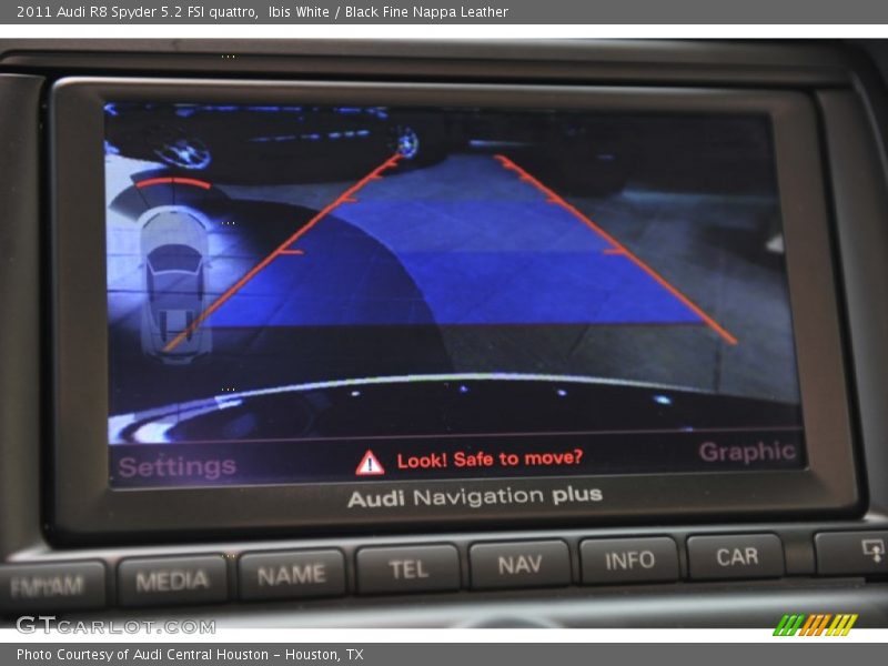 Ibis White / Black Fine Nappa Leather 2011 Audi R8 Spyder 5.2 FSI quattro