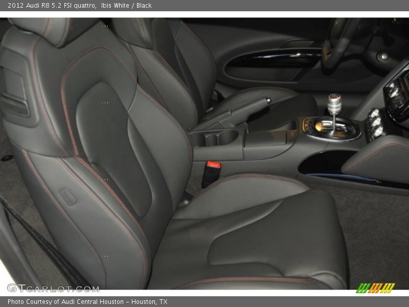  2012 R8 5.2 FSI quattro Black Interior