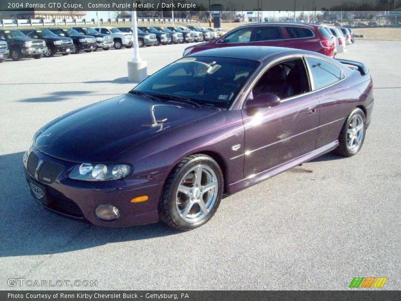 Front 3/4 View of 2004 GTO Coupe