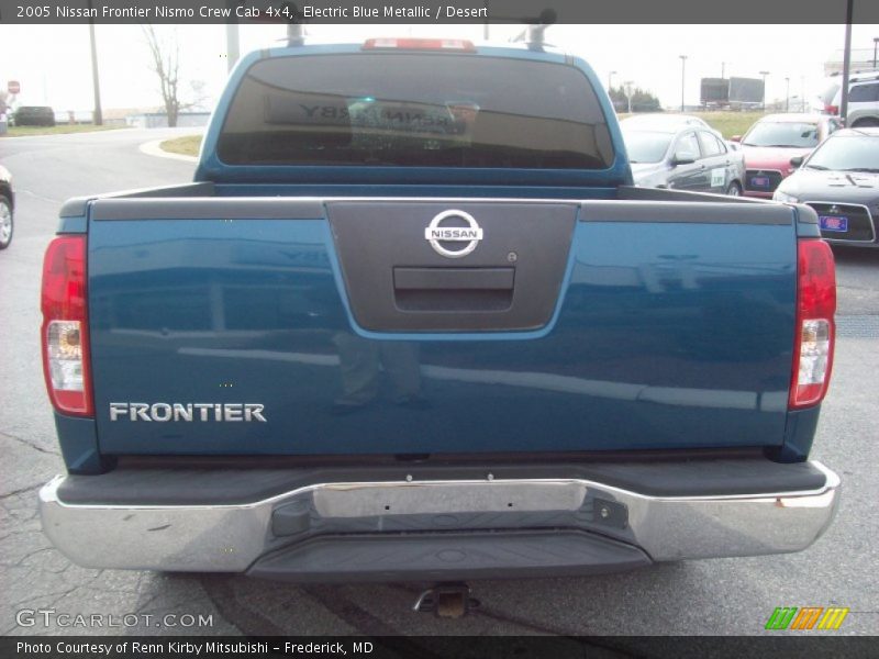 Electric Blue Metallic / Desert 2005 Nissan Frontier Nismo Crew Cab 4x4
