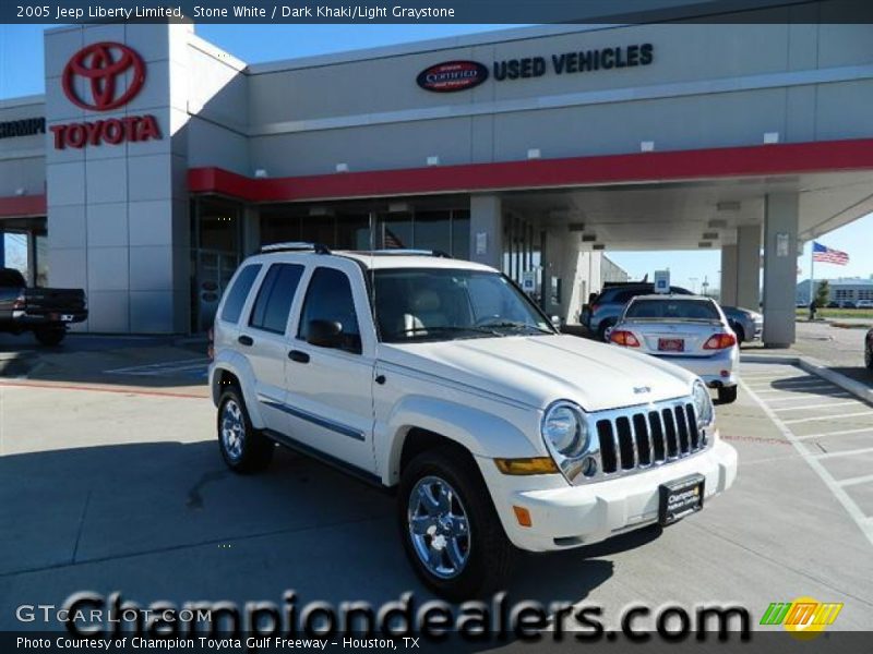 Stone White / Dark Khaki/Light Graystone 2005 Jeep Liberty Limited