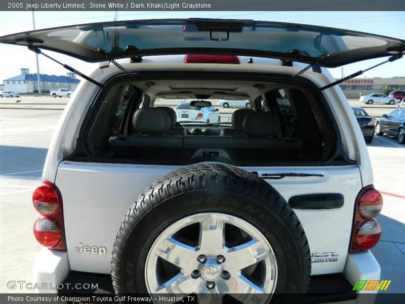 Stone White / Dark Khaki/Light Graystone 2005 Jeep Liberty Limited