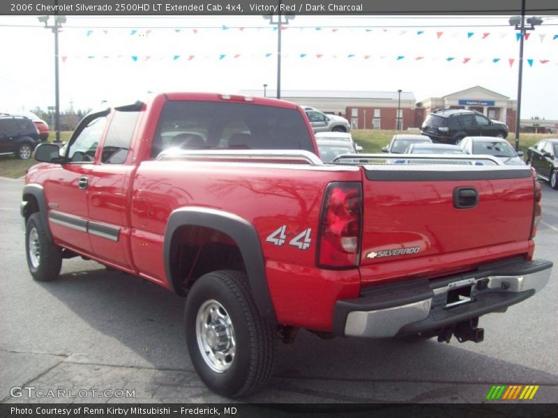Victory Red / Dark Charcoal 2006 Chevrolet Silverado 2500HD LT Extended Cab 4x4