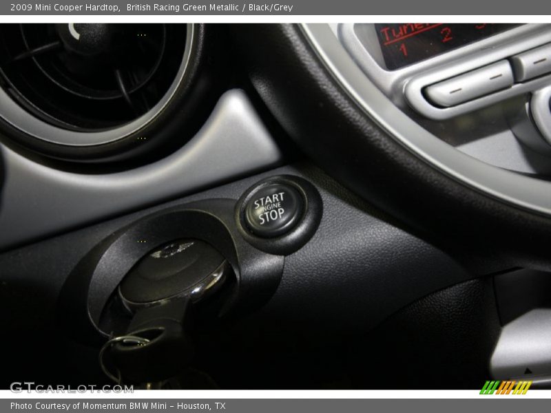 British Racing Green Metallic / Black/Grey 2009 Mini Cooper Hardtop