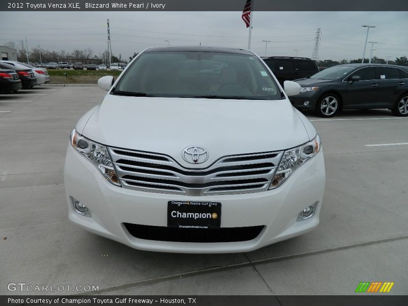 Blizzard White Pearl / Ivory 2012 Toyota Venza XLE