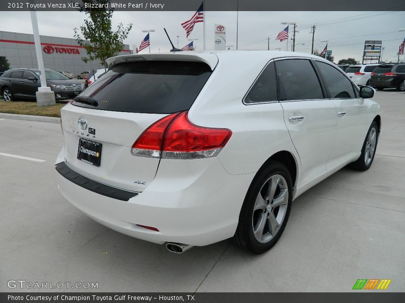 Blizzard White Pearl / Ivory 2012 Toyota Venza XLE