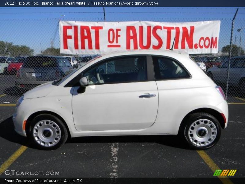 Bianco Perla (Pearl White) / Tessuto Marrone/Avorio (Brown/Ivory) 2012 Fiat 500 Pop