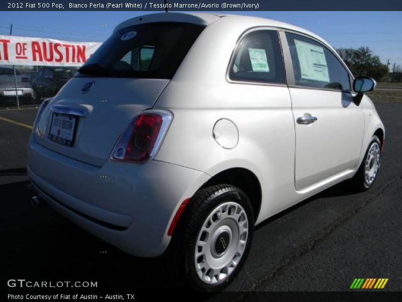 Bianco Perla (Pearl White) / Tessuto Marrone/Avorio (Brown/Ivory) 2012 Fiat 500 Pop