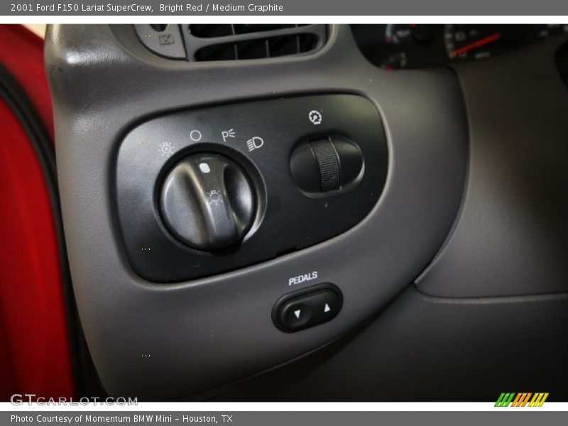 Bright Red / Medium Graphite 2001 Ford F150 Lariat SuperCrew