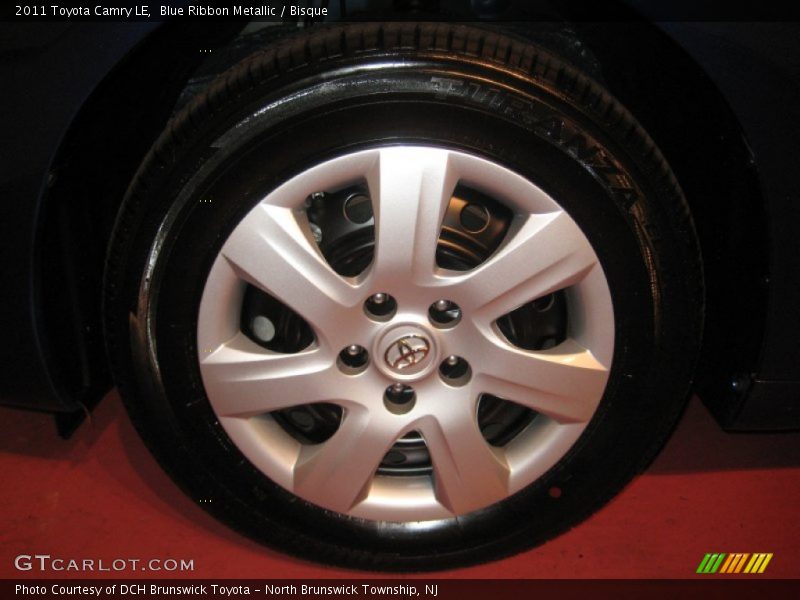 Blue Ribbon Metallic / Bisque 2011 Toyota Camry LE