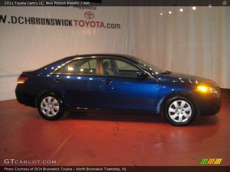 Blue Ribbon Metallic / Ash 2011 Toyota Camry LE