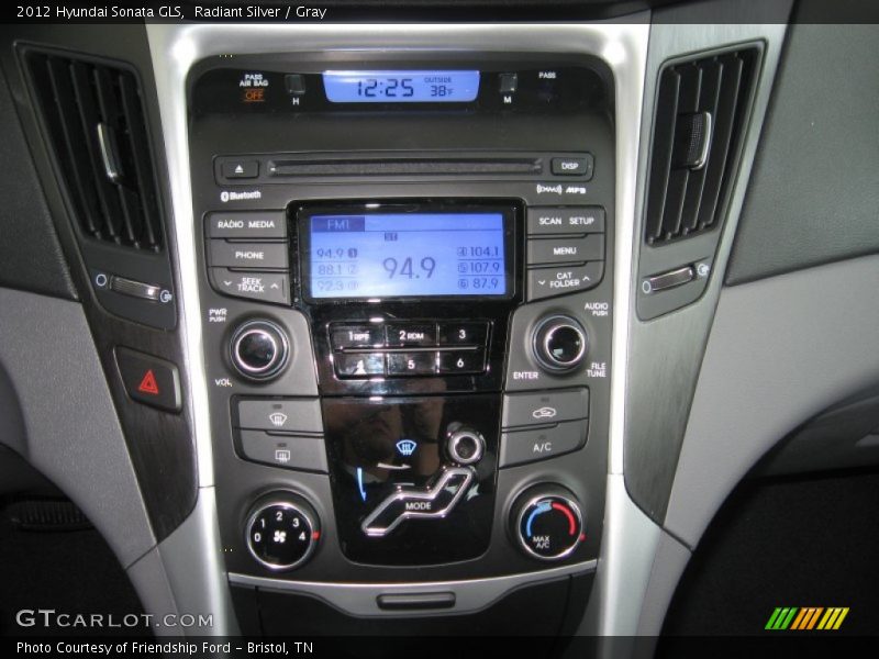 Radiant Silver / Gray 2012 Hyundai Sonata GLS