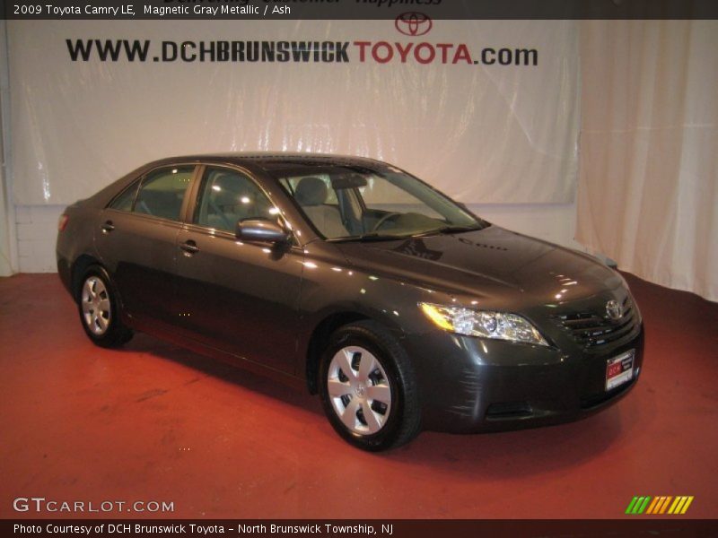 Magnetic Gray Metallic / Ash 2009 Toyota Camry LE