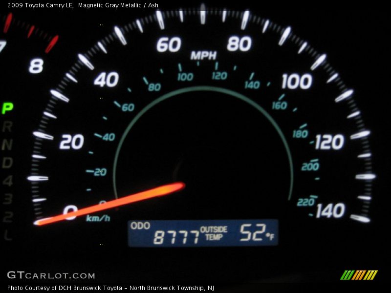 Magnetic Gray Metallic / Ash 2009 Toyota Camry LE