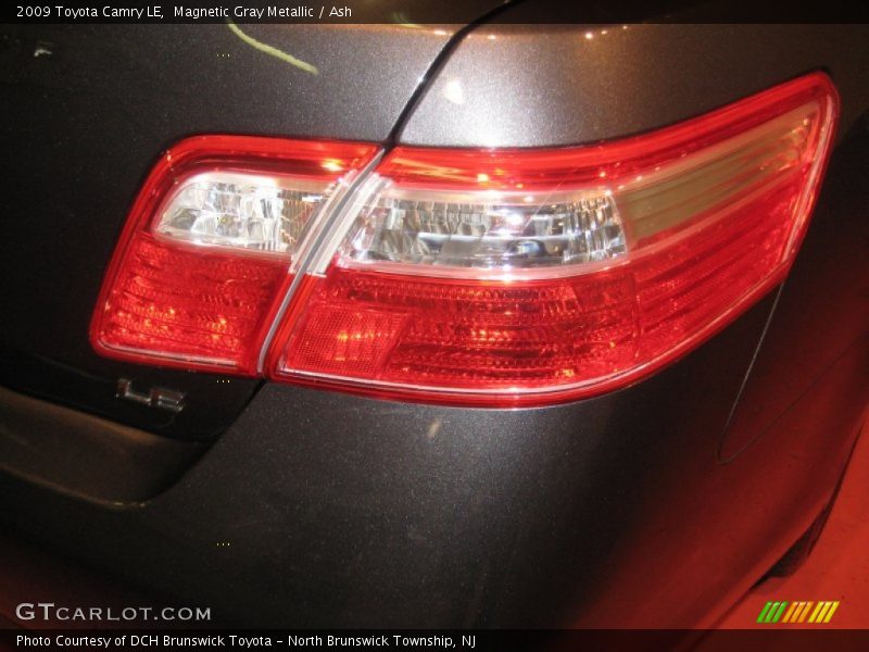 Magnetic Gray Metallic / Ash 2009 Toyota Camry LE