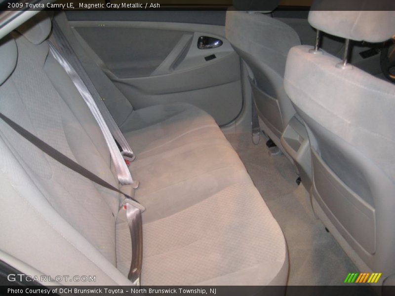 Magnetic Gray Metallic / Ash 2009 Toyota Camry LE