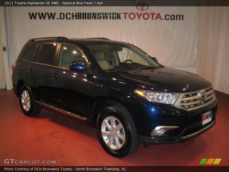 Nautical Blue Pearl / Ash 2011 Toyota Highlander SE 4WD