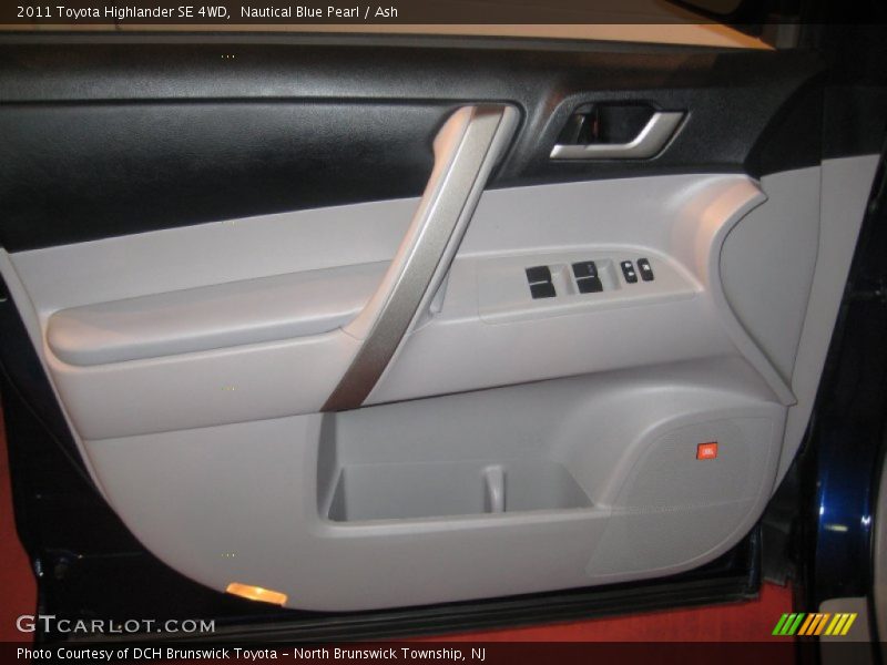 Nautical Blue Pearl / Ash 2011 Toyota Highlander SE 4WD