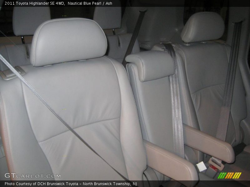 Nautical Blue Pearl / Ash 2011 Toyota Highlander SE 4WD