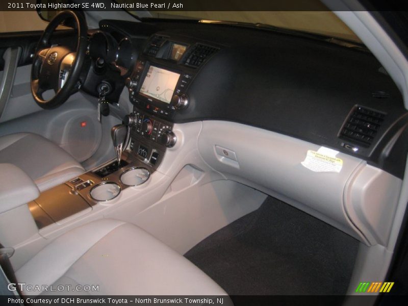 Nautical Blue Pearl / Ash 2011 Toyota Highlander SE 4WD