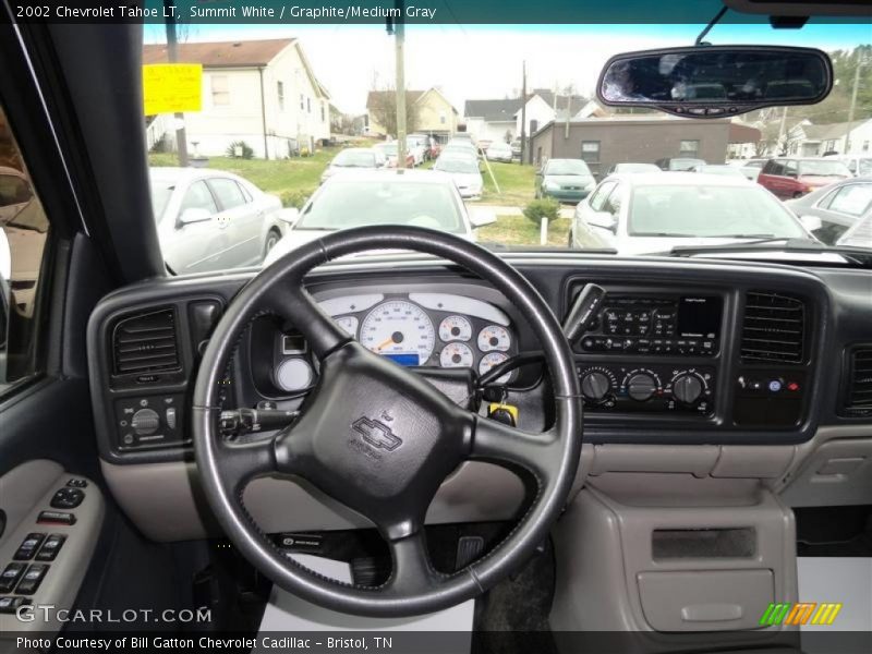 Summit White / Graphite/Medium Gray 2002 Chevrolet Tahoe LT