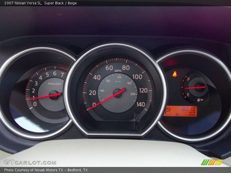 Super Black / Beige 2007 Nissan Versa SL