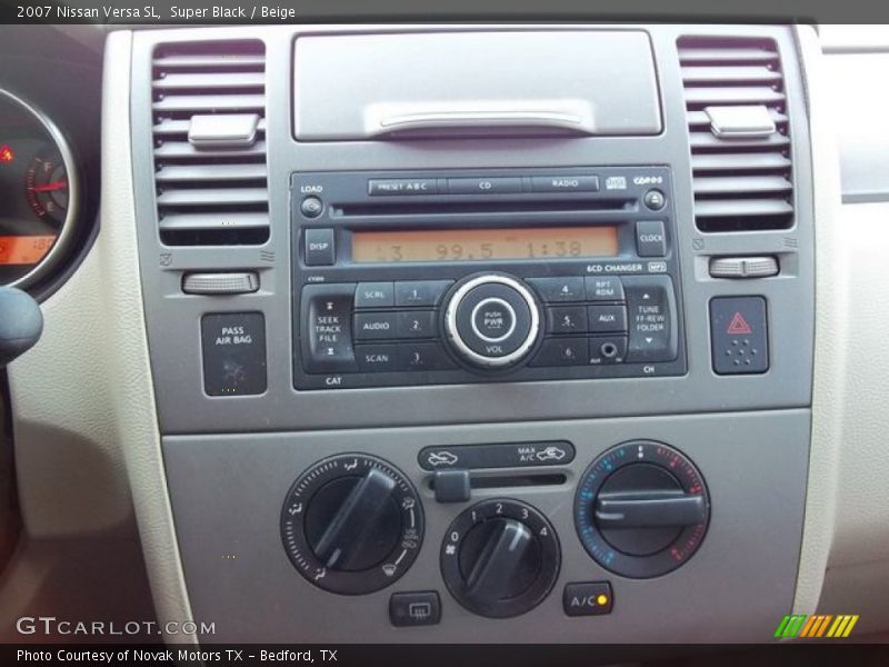 Super Black / Beige 2007 Nissan Versa SL