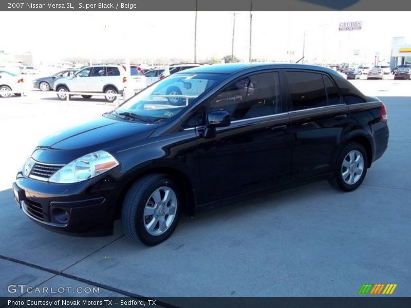 Super Black / Beige 2007 Nissan Versa SL