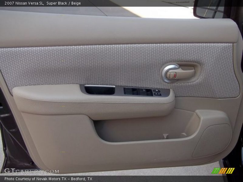 Super Black / Beige 2007 Nissan Versa SL