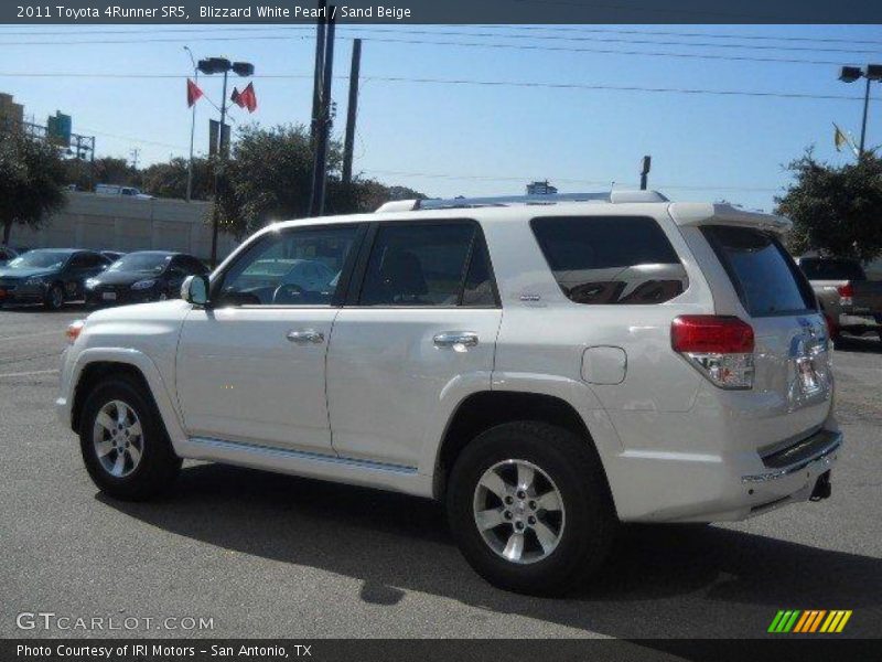 Blizzard White Pearl / Sand Beige 2011 Toyota 4Runner SR5